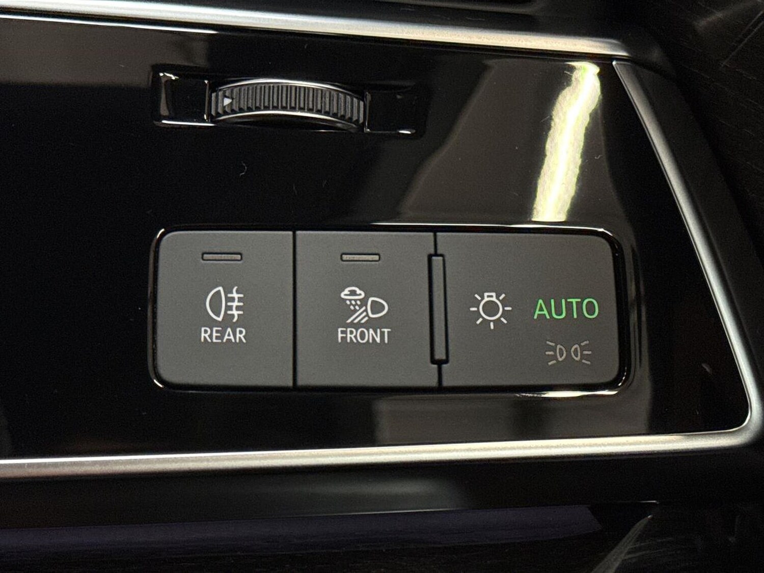 Used Audi Q7 2025 for sale - 77973933: Photo 32