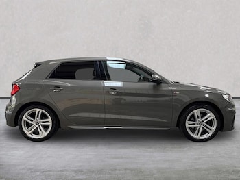 Used Audi A1 2022 for sale - 76268396: Photo 3