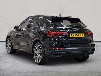 Used Audi Q3 2025 for sale - 78332458: Photo