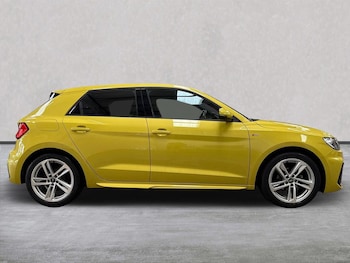 Used Audi A1 2021 for sale - 75999673: Photo 3