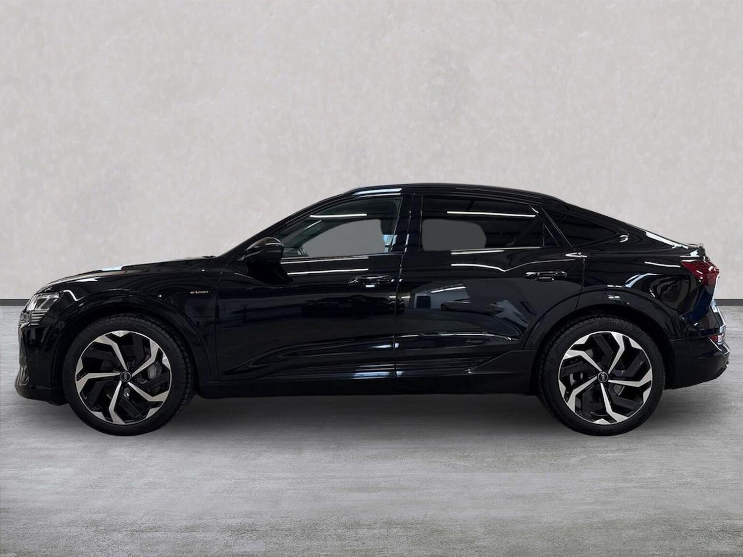 Used Audi e-tron 2022 for sale - 77056683: Photo 21