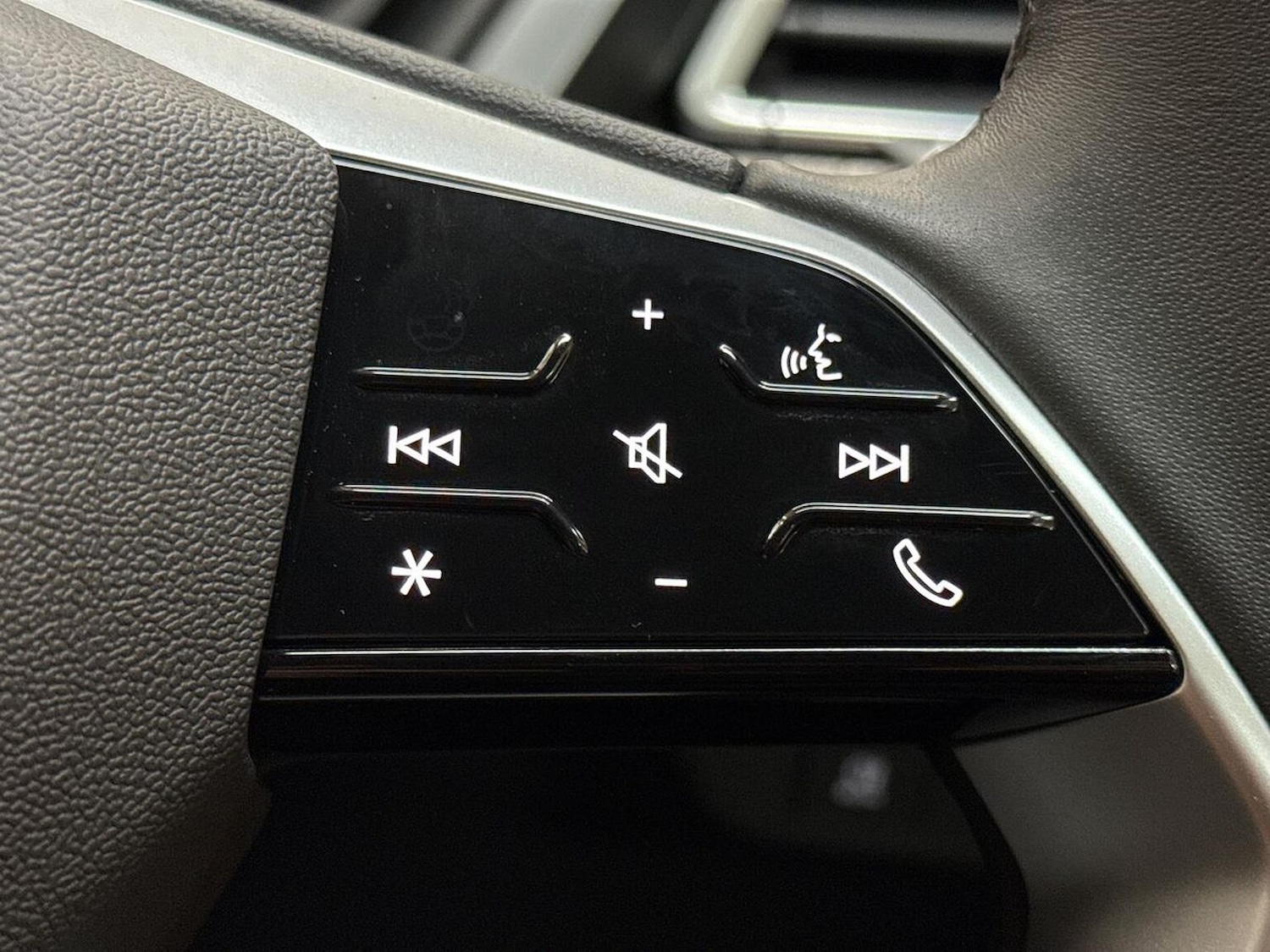 Used Audi Q4 e-tron 2025 for sale - 76455164: Photo 26