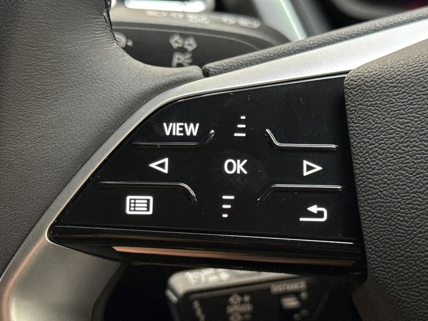 Used Audi Q4 e-tron 2025 for sale - 76455164: Photo 27