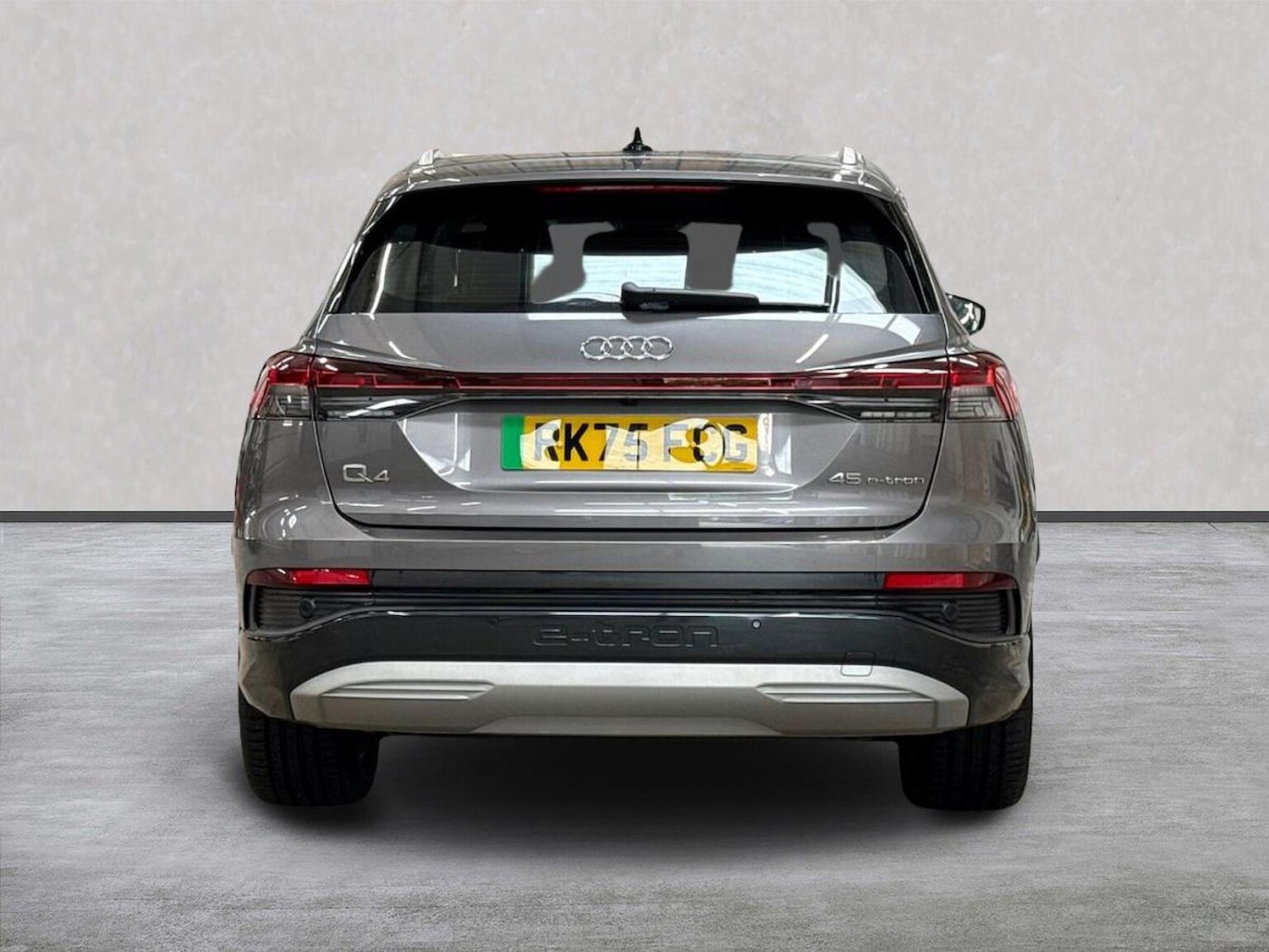 Used Audi Q4 e-tron 2025 for sale - 76455164: Photo 4