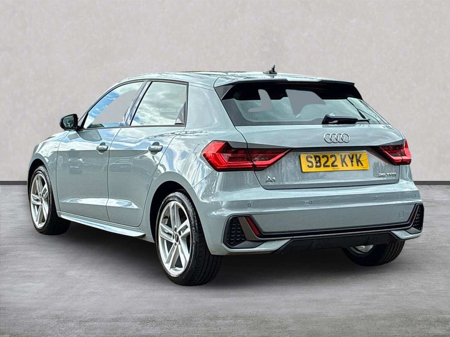 Used Audi A1 2022 for sale - 78223311: Photo 2