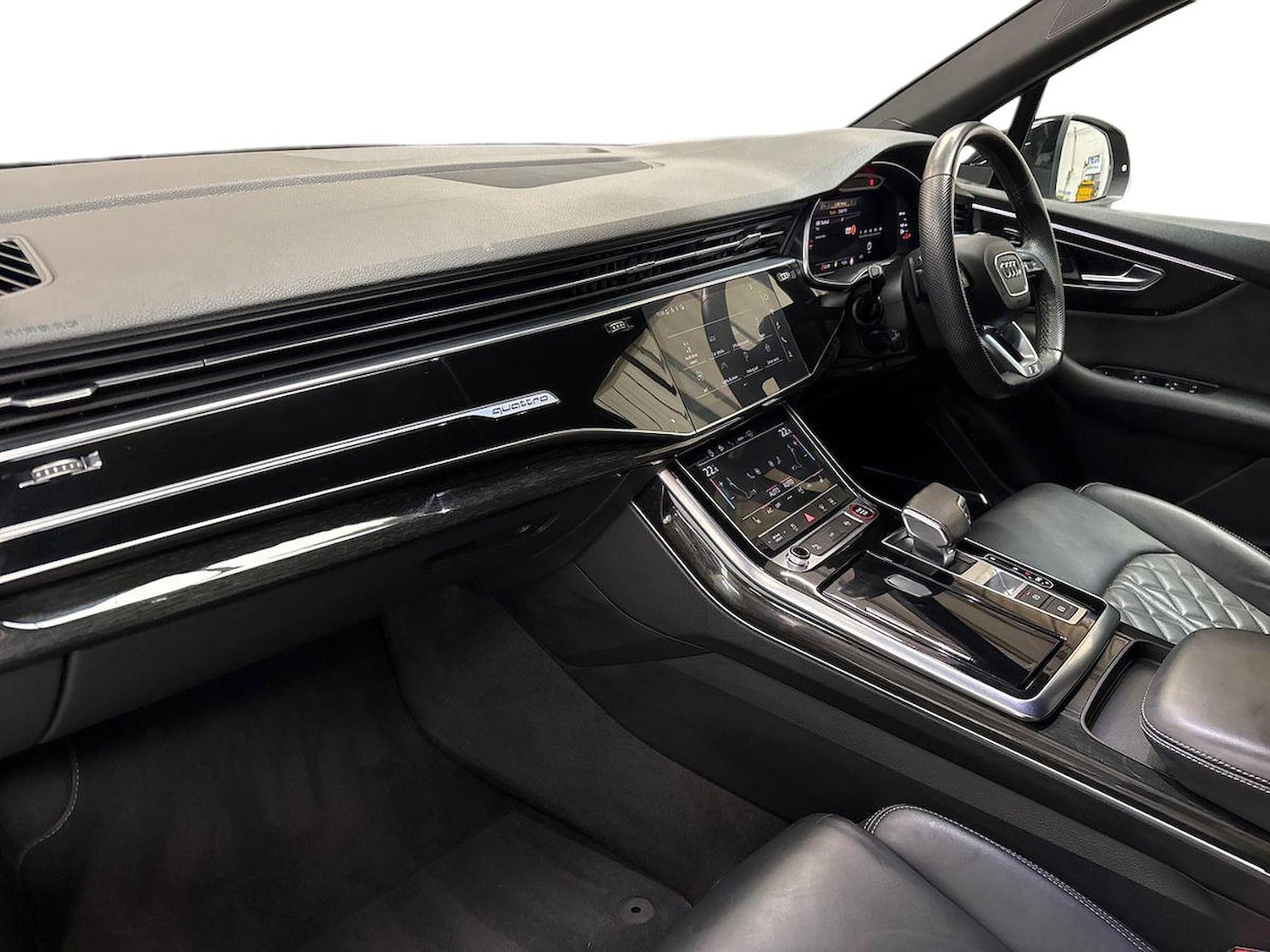 Used Audi Q7 2022 for sale - 76735577: Photo 7