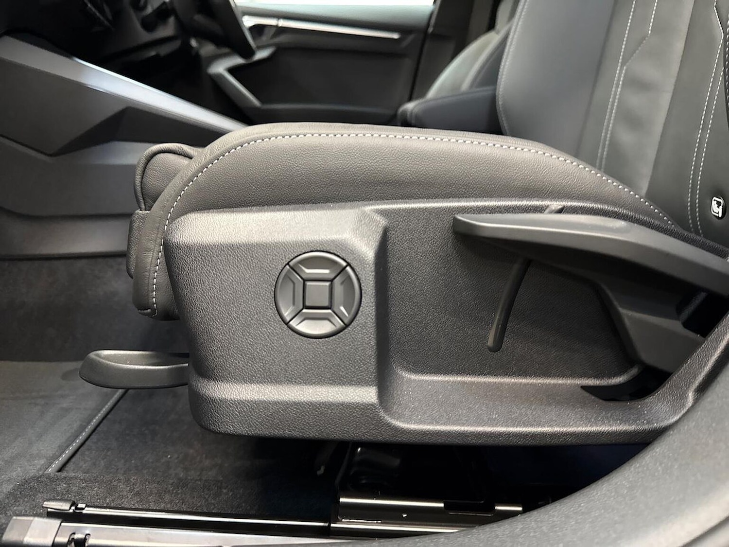 Used Audi A3 2025 for sale - 77023429: Photo 30