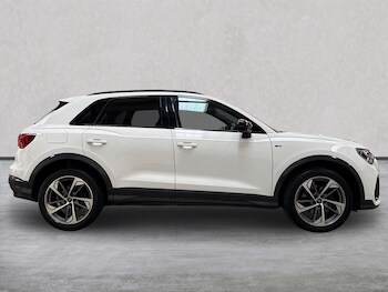 Used Audi Q3 2021 for sale - 76490797: Photo