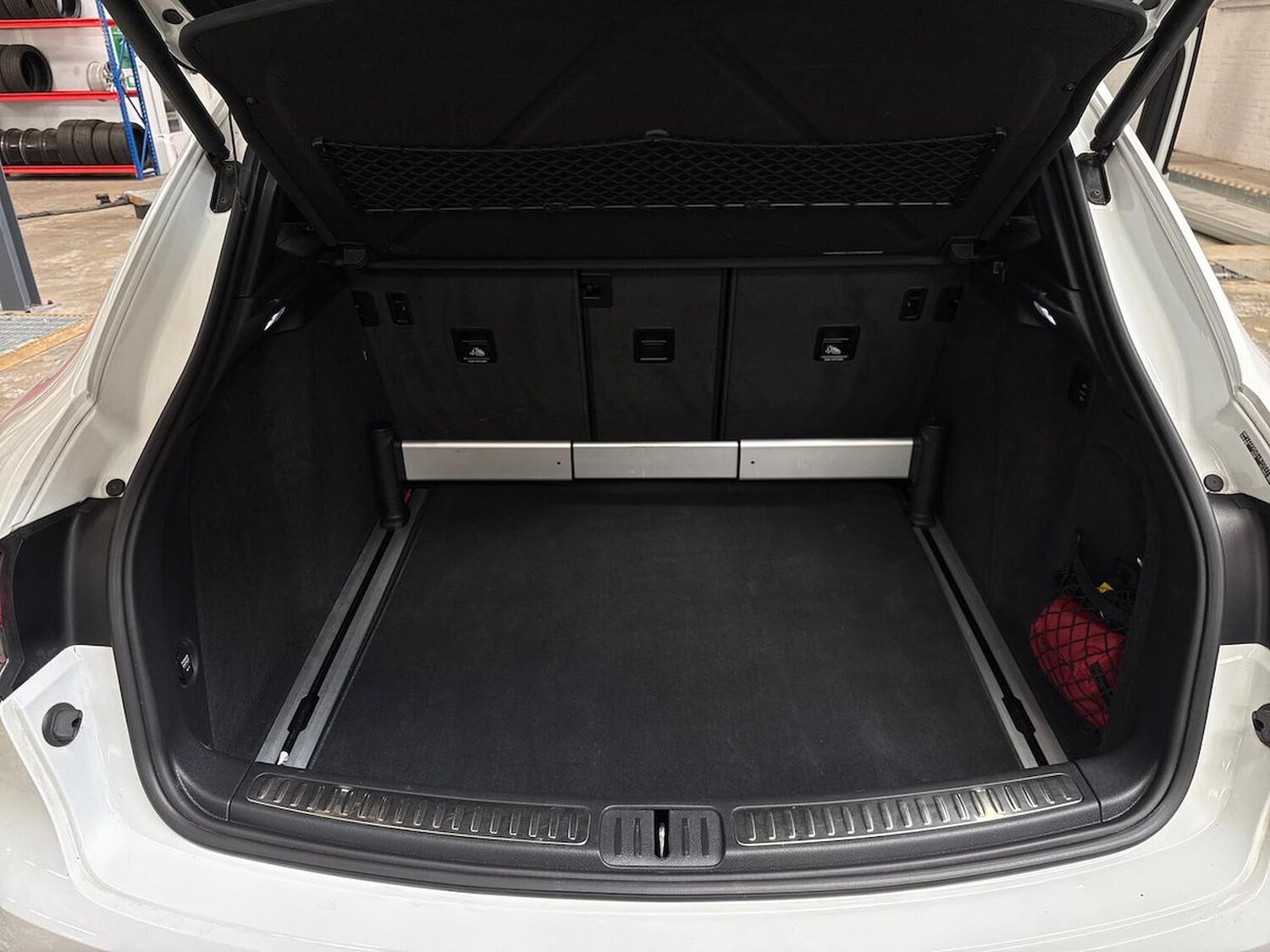 Used Porsche Macan 2019 for sale - 78193160: Photo 19