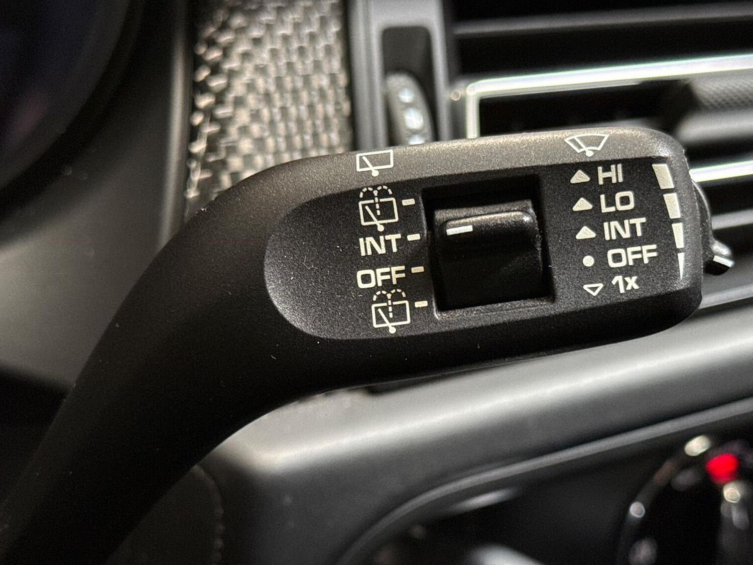 Used Porsche Macan 2019 for sale - 78193160: Photo 30