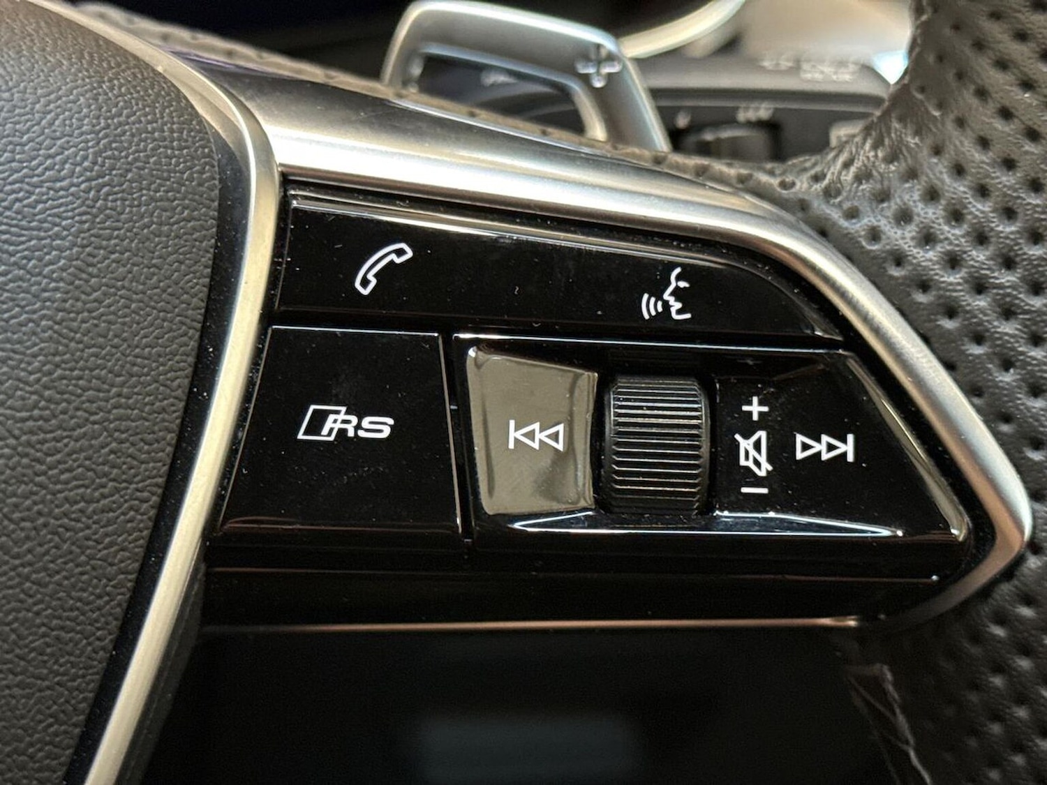 Used Audi RS6 2023 for sale - 76369146: Photo 26