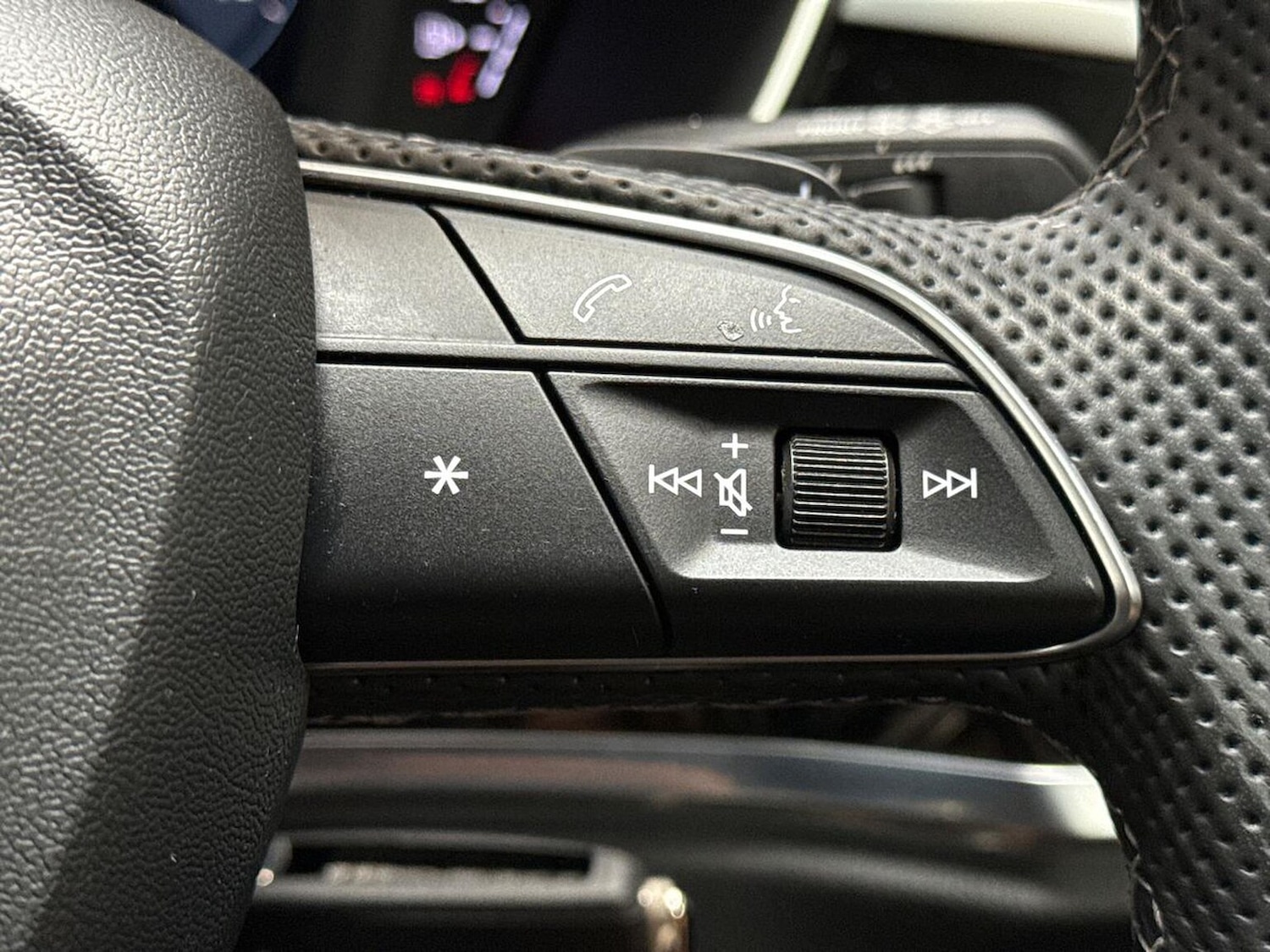 Used Audi Q3 2024 for sale - 76741106: Photo 26