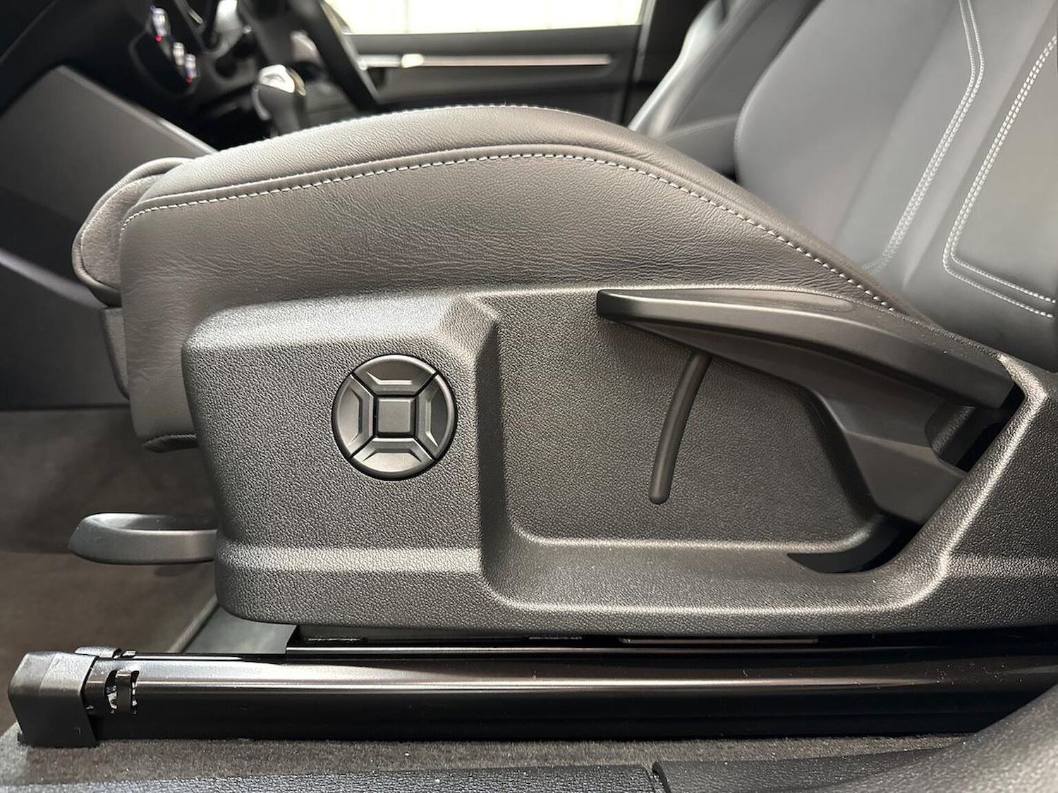 Used Audi Q3 2024 for sale - 76741106: Photo 30