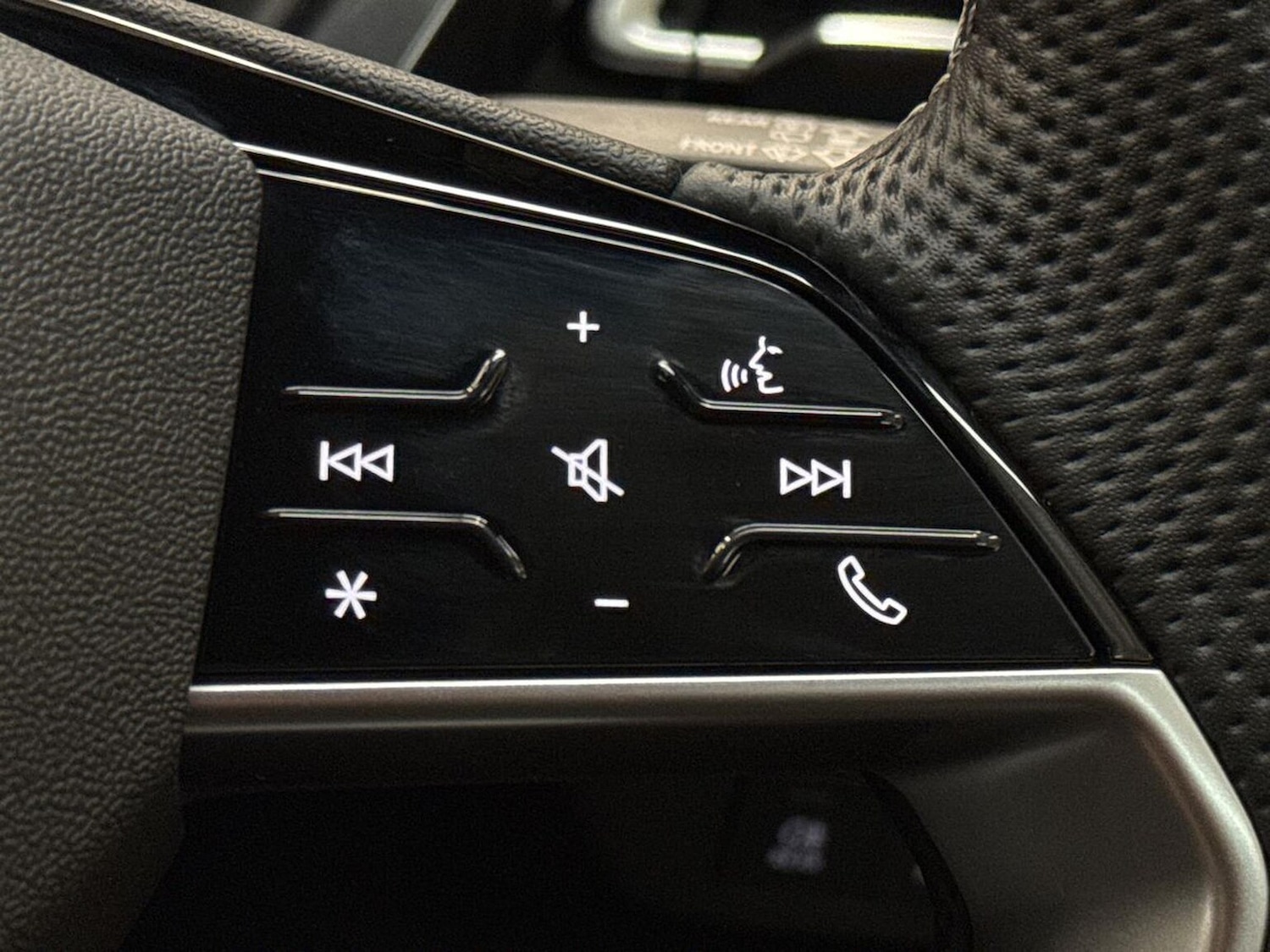 Used Audi Q4 e-tron 2025 for sale - 76720263: Photo 26