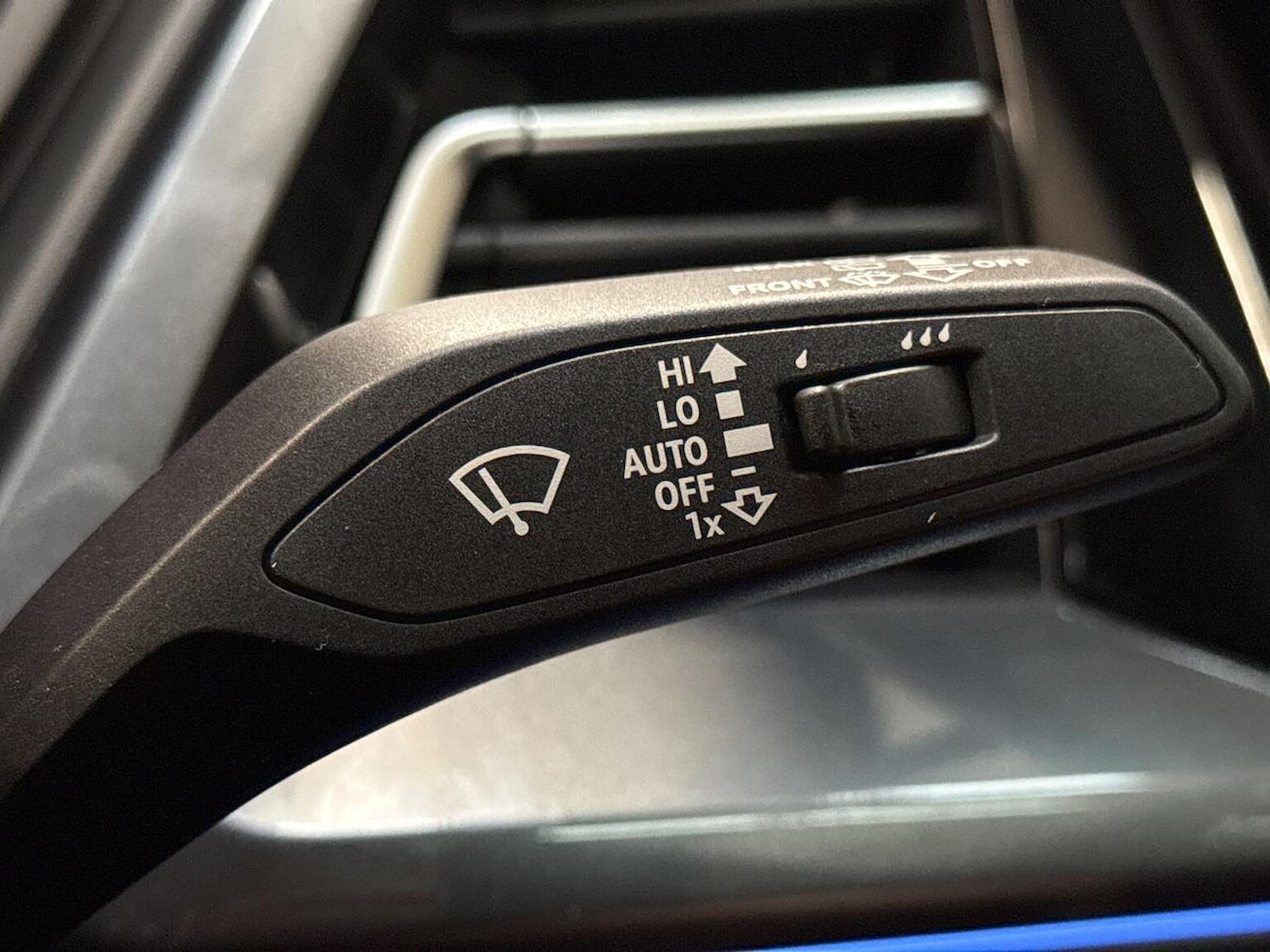 Used Audi Q4 e-tron 2025 for sale - 76720263: Photo 28