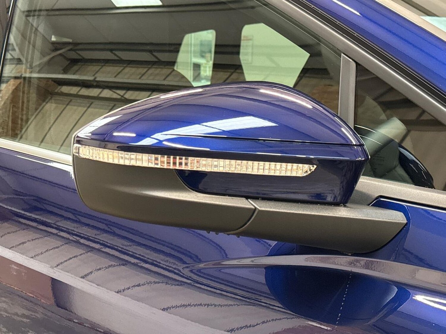 Used Audi Q4 e-tron 2025 for sale - 76720263: Photo 38