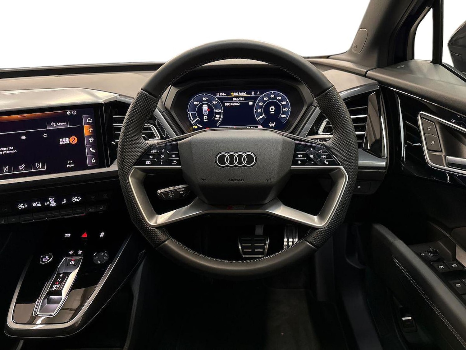 Used Audi Q4 e-tron 2025 for sale - 76720263: Photo 9