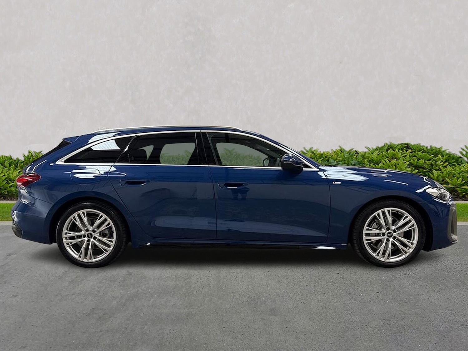 Used Audi A5 2025 for sale - 76860087: Photo 3