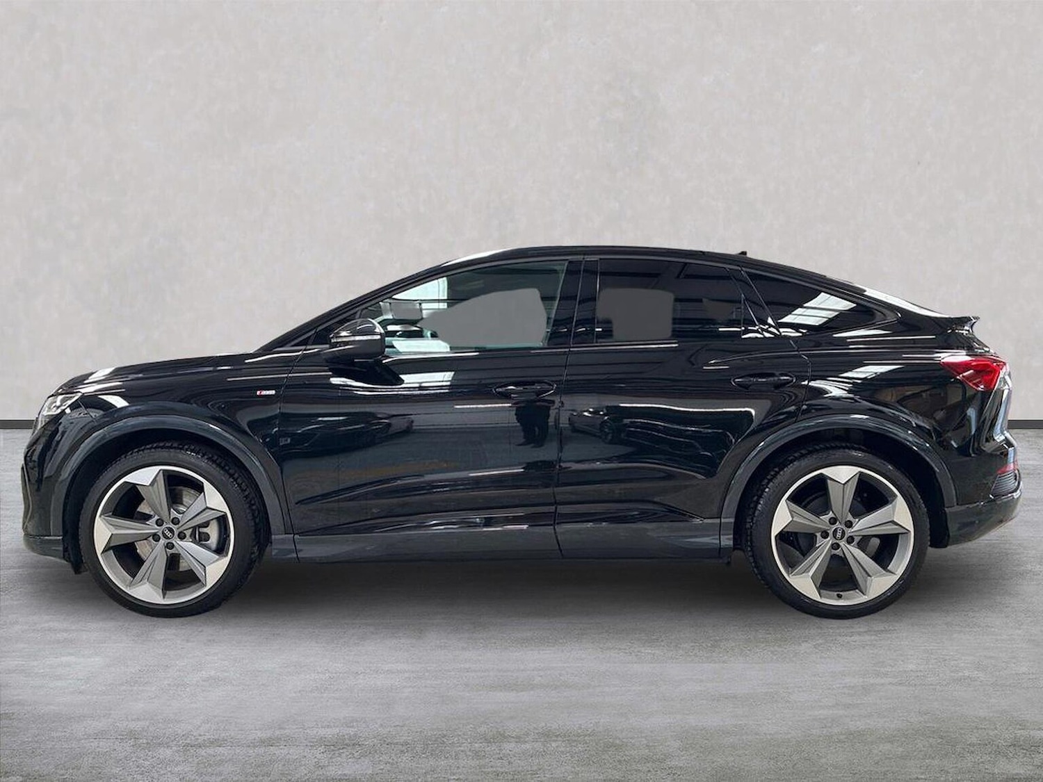 Used Audi Q4 e-tron 2026 for sale - 78155507: Photo 21