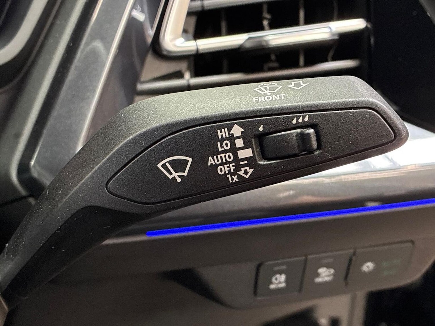 Used Audi Q4 e-tron 2026 for sale - 78155507: Photo 30