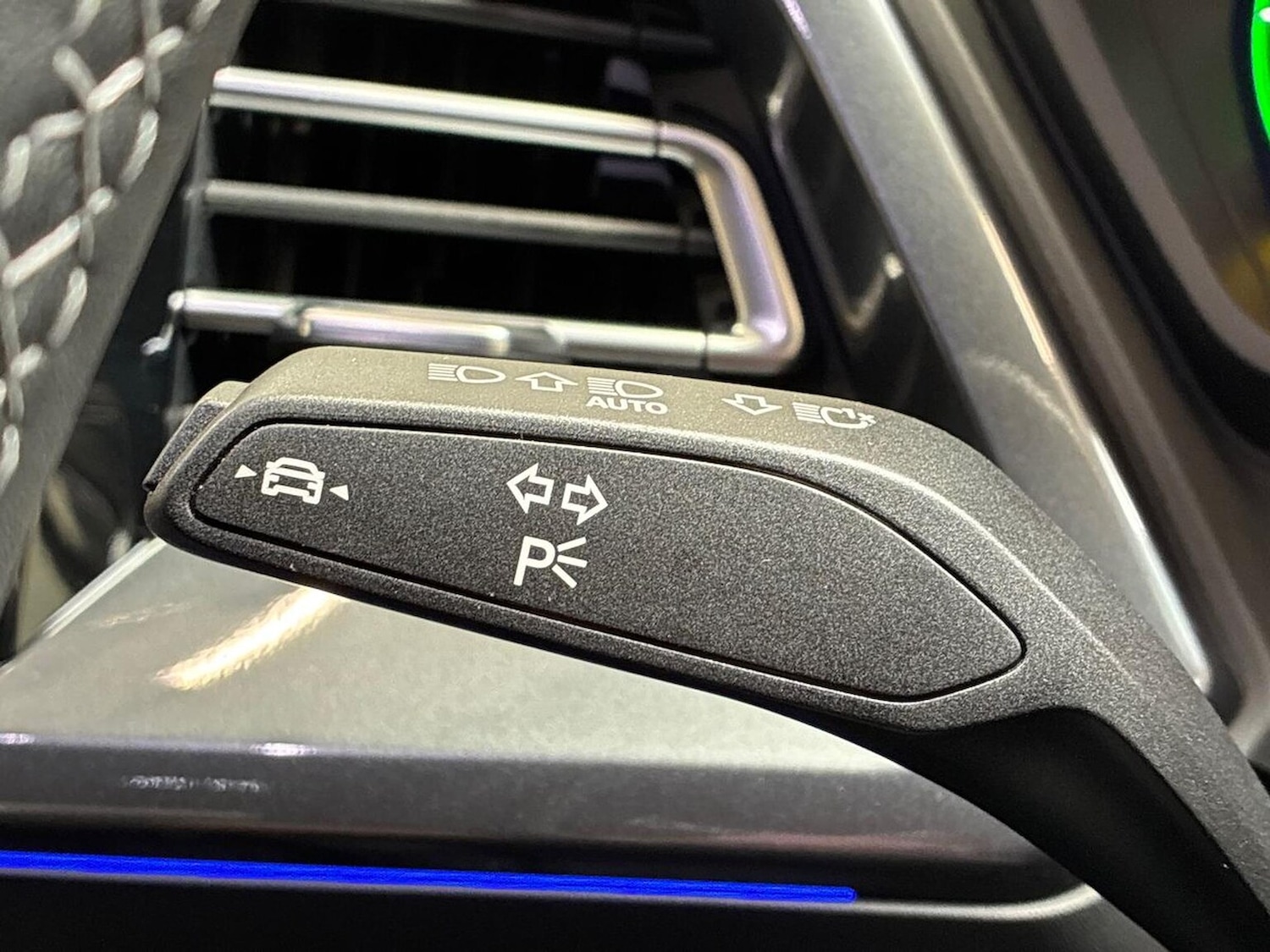 Used Audi Q4 e-tron 2026 for sale - 78155507: Photo 31