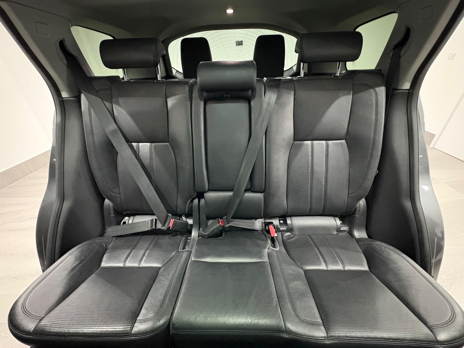 Used Land Rover Discovery Sport 2015 for sale - 76855902: Photo 10