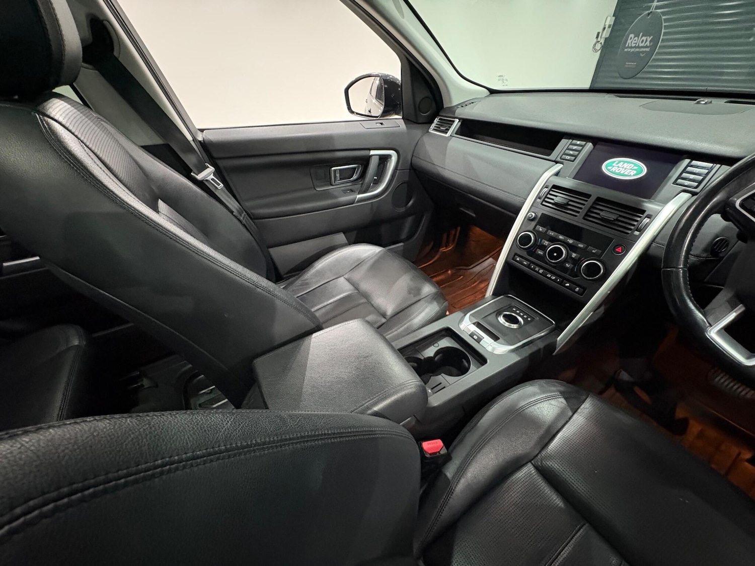 Used Land Rover Discovery Sport 2015 for sale - 76855902: Photo 16