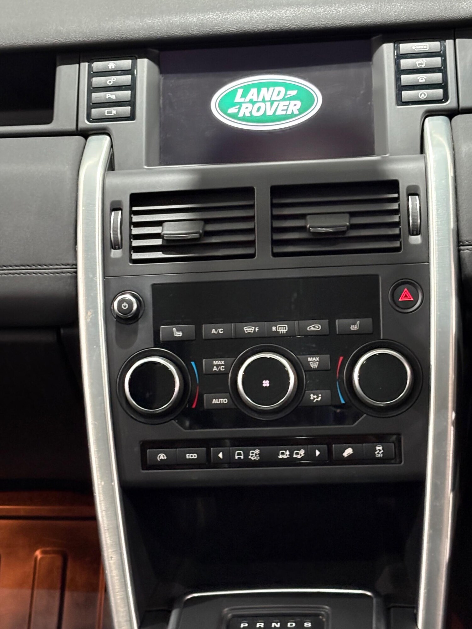 Used Land Rover Discovery Sport 2015 for sale - 76824926: Photo 11