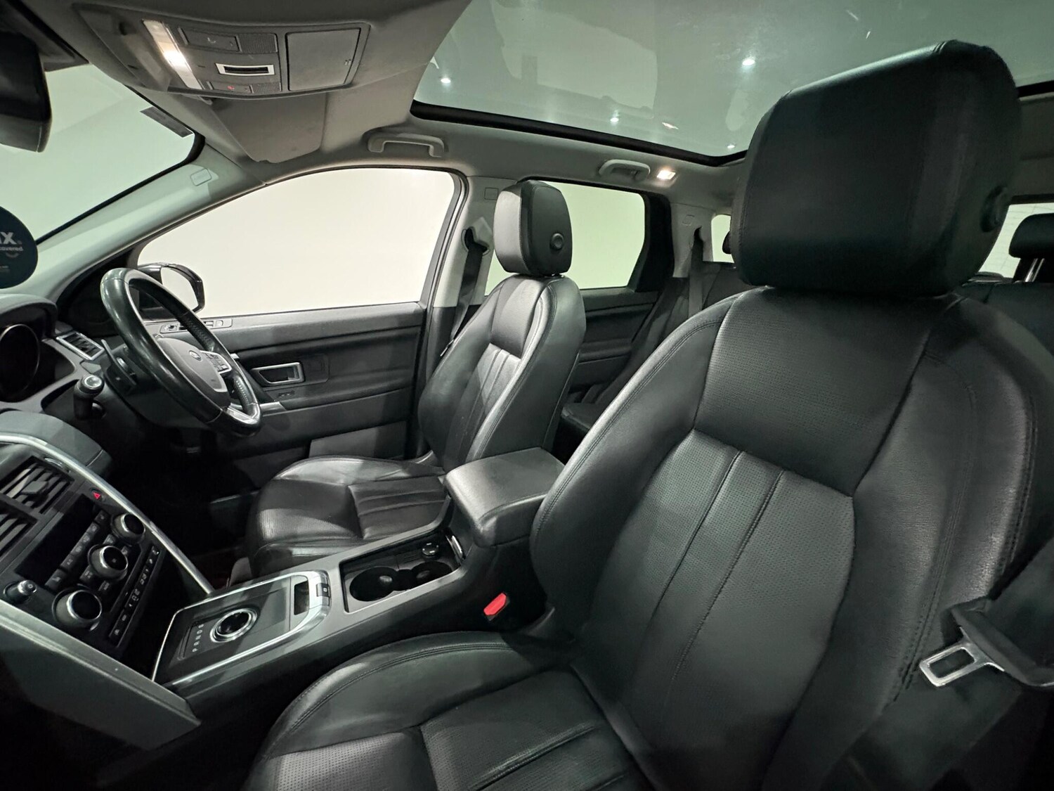 Used Land Rover Discovery Sport 2015 for sale - 76824926: Photo 8