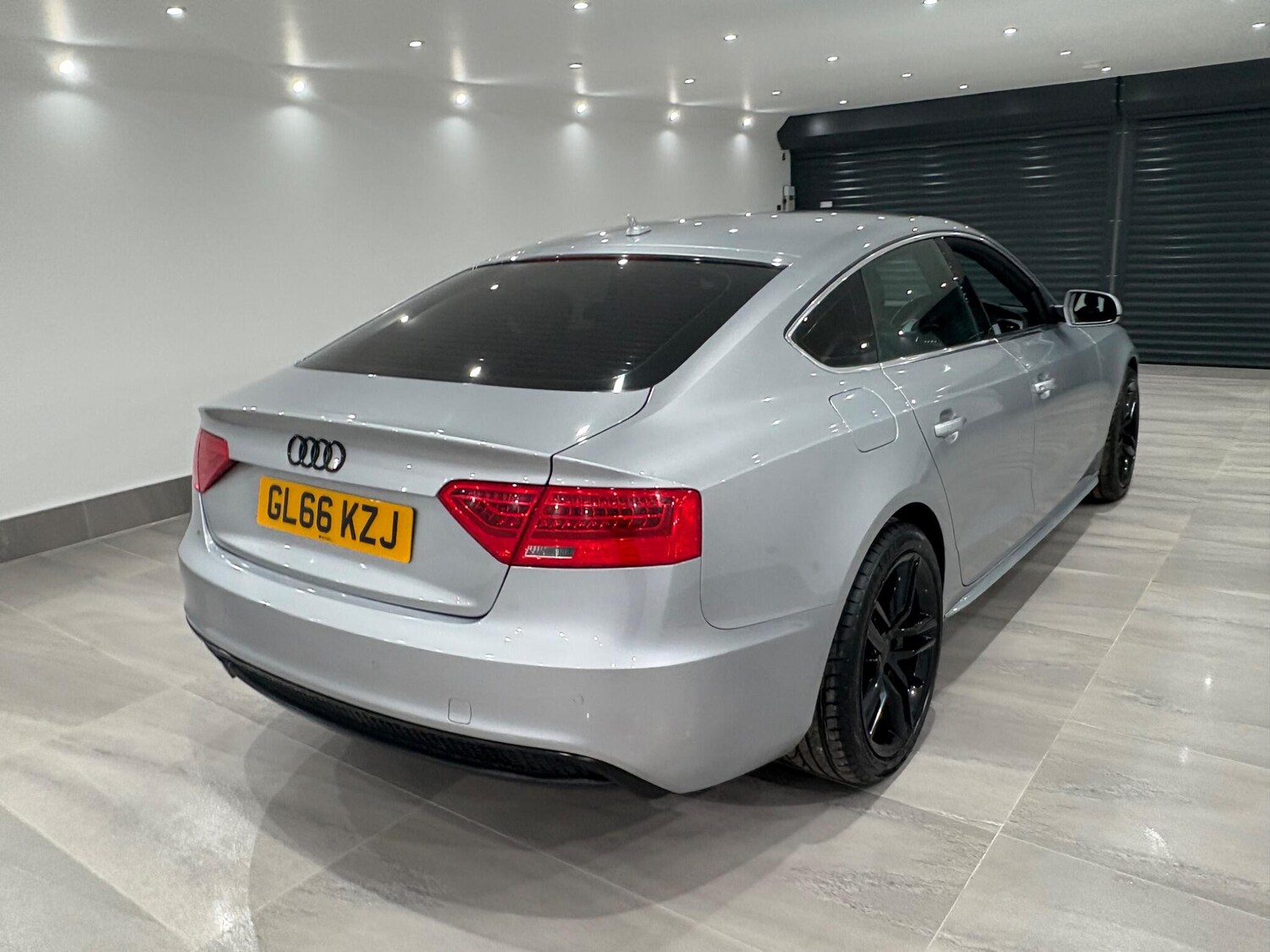 Used Audi A5 2016 for sale - 76824482: Photo 32