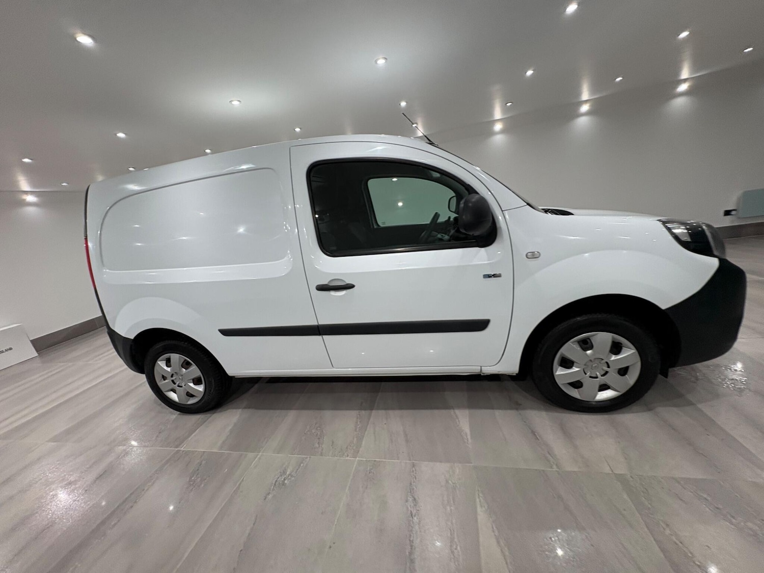 Used Renault Kangoo 2019 for sale - 76824968: Photo 32
