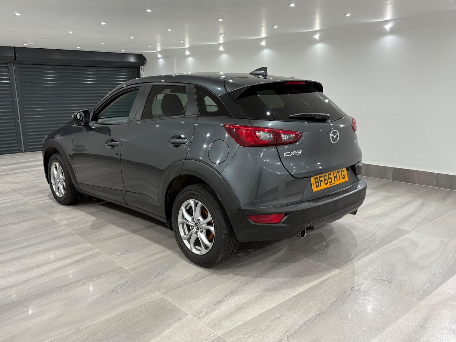 Used Mazda CX-3 2015 for sale - 76849820: Photo 4