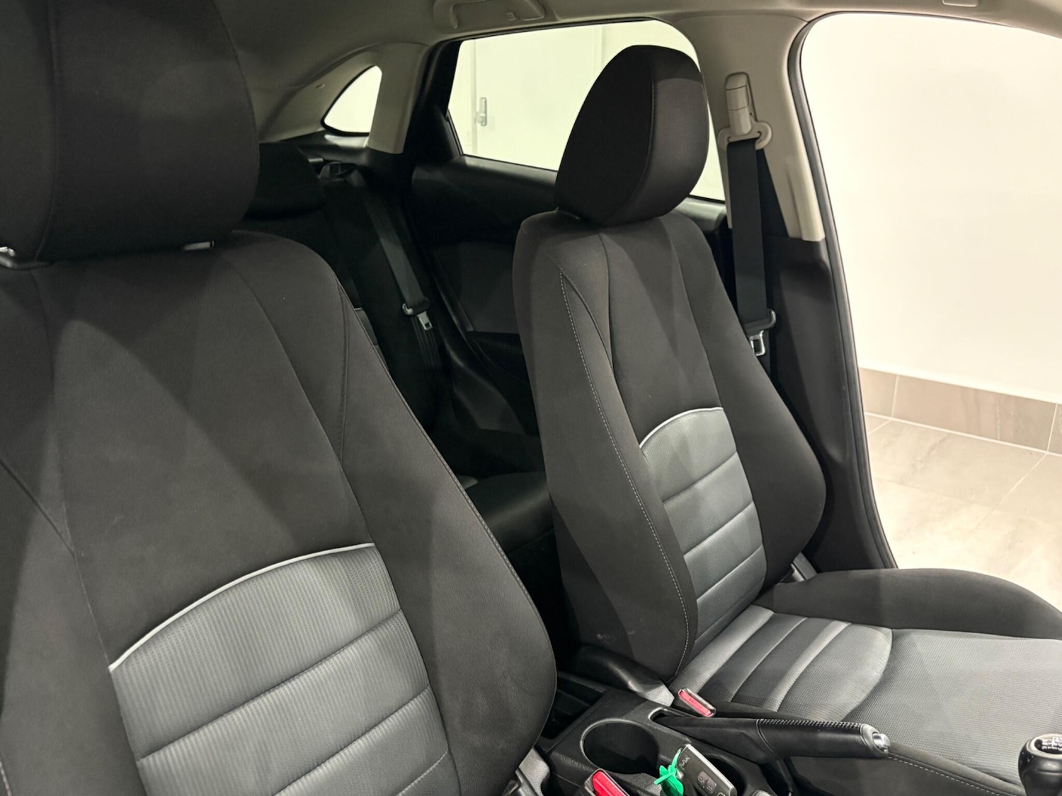 Used Mazda CX-3 2015 for sale - 76849820: Photo 9