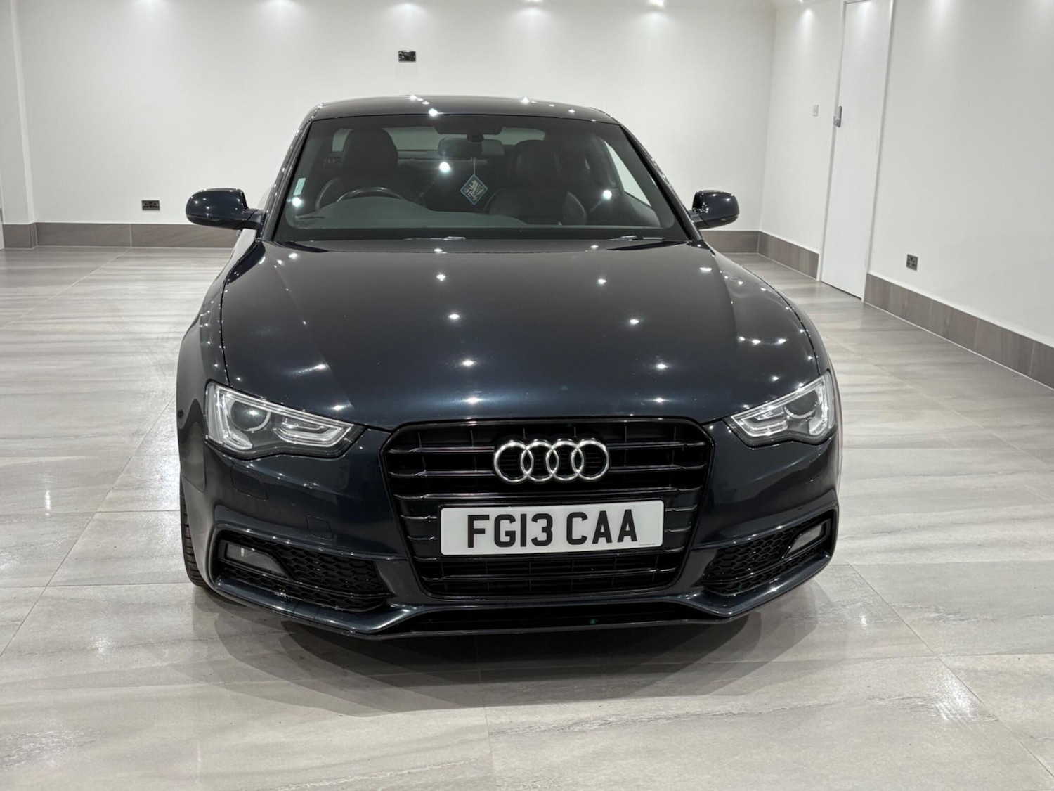 Used Audi A5 2013 for sale - 76823983: Photo 5