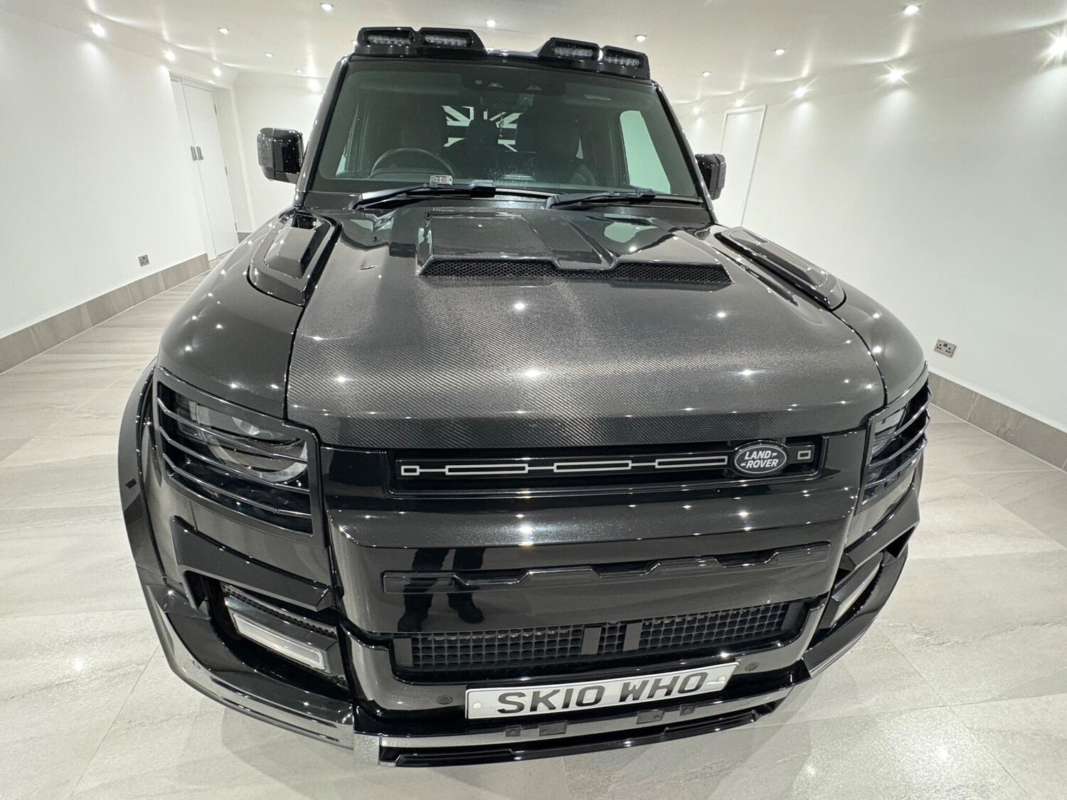 Used Land Rover Defender 2023 for sale - 76825061: Photo 11