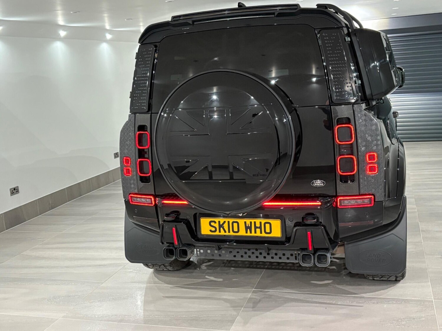 Used Land Rover Defender 2023 for sale - 76825061: Photo 12