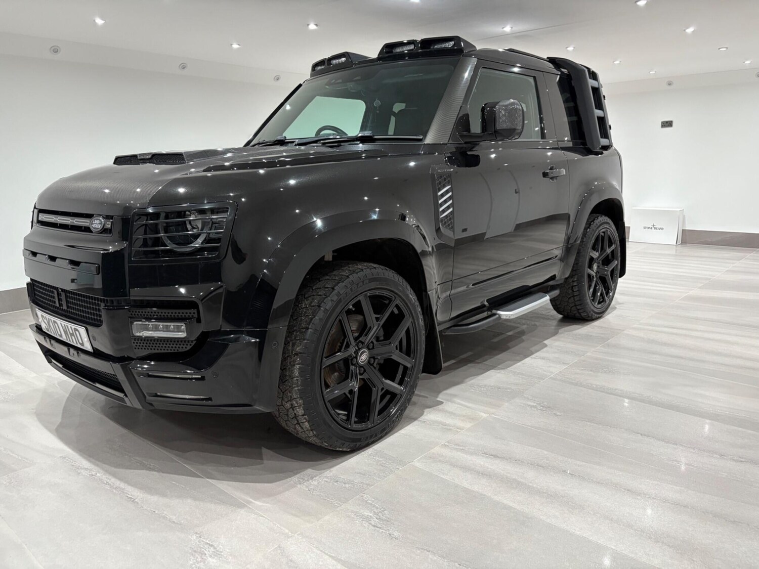 Used Land Rover Defender 2023 for sale - 76825061: Photo 15