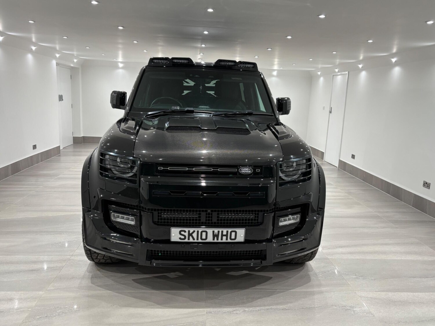 Used Land Rover Defender 2023 for sale - 76825061: Photo 18