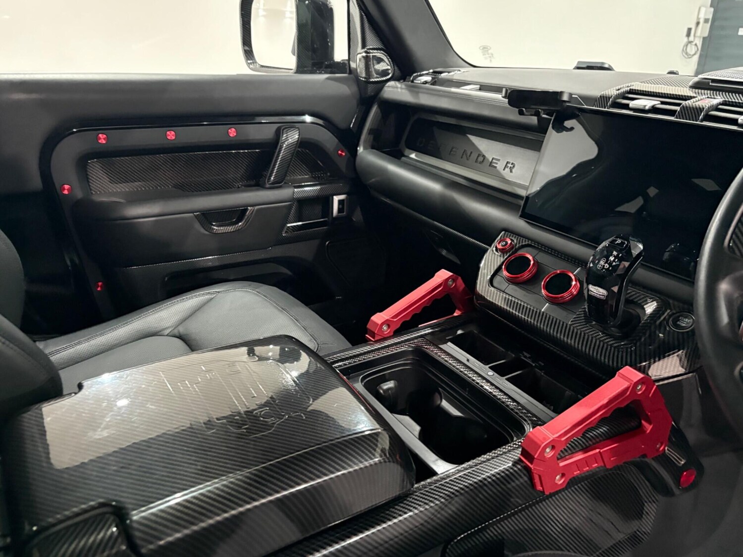 Used Land Rover Defender 2023 for sale - 76825061: Photo 62