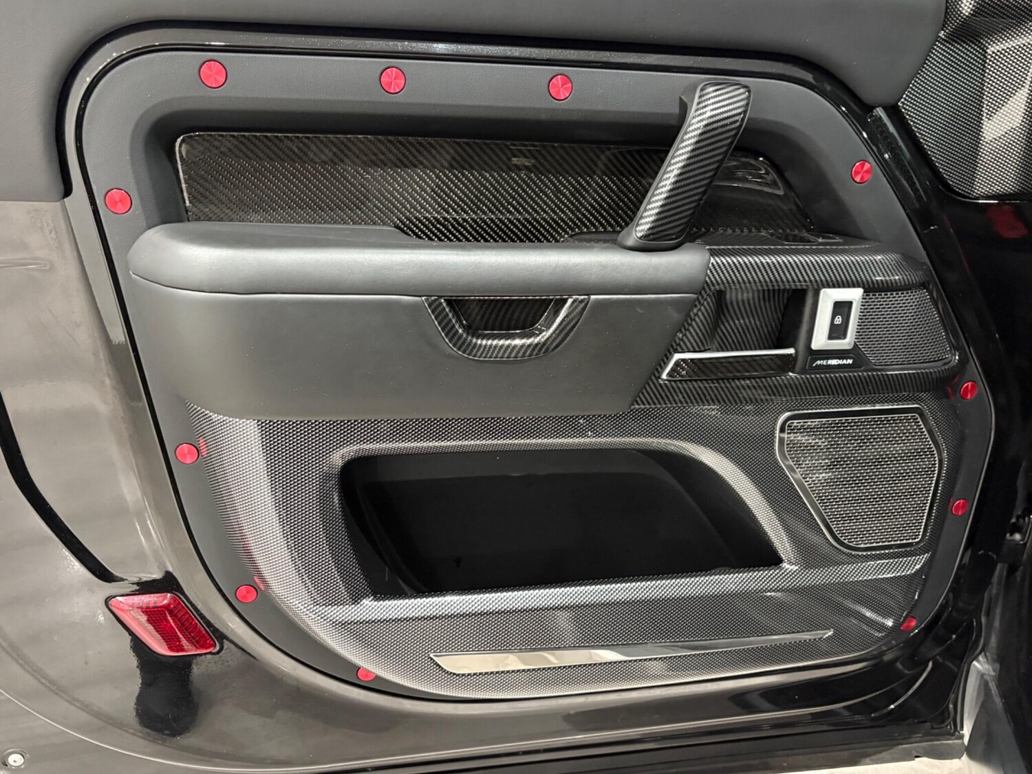 Used Land Rover Defender 2023 for sale - 76825061: Photo 65