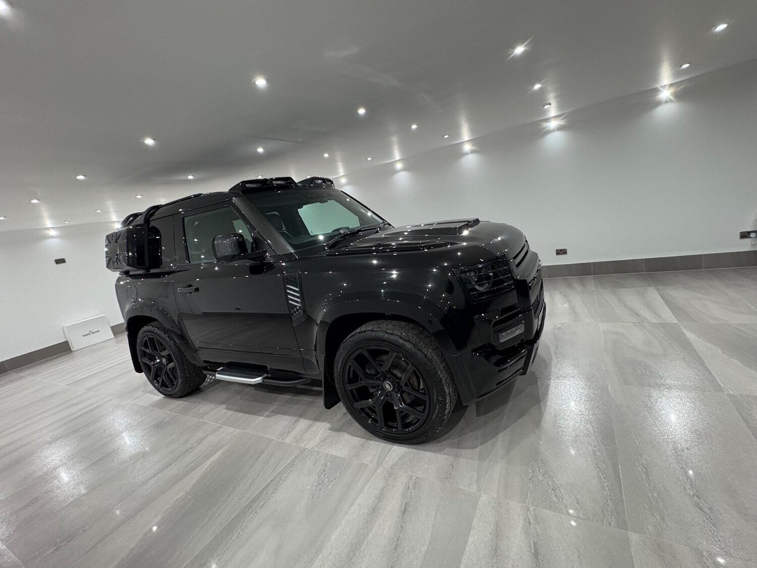 Used Land Rover Defender 2023 for sale - 76825061: Photo 70