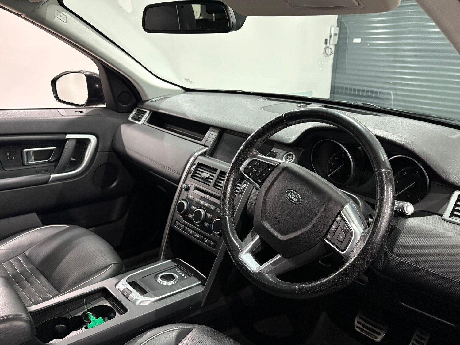 Used Land Rover Discovery Sport 2017 for sale - 76823722: Photo 47