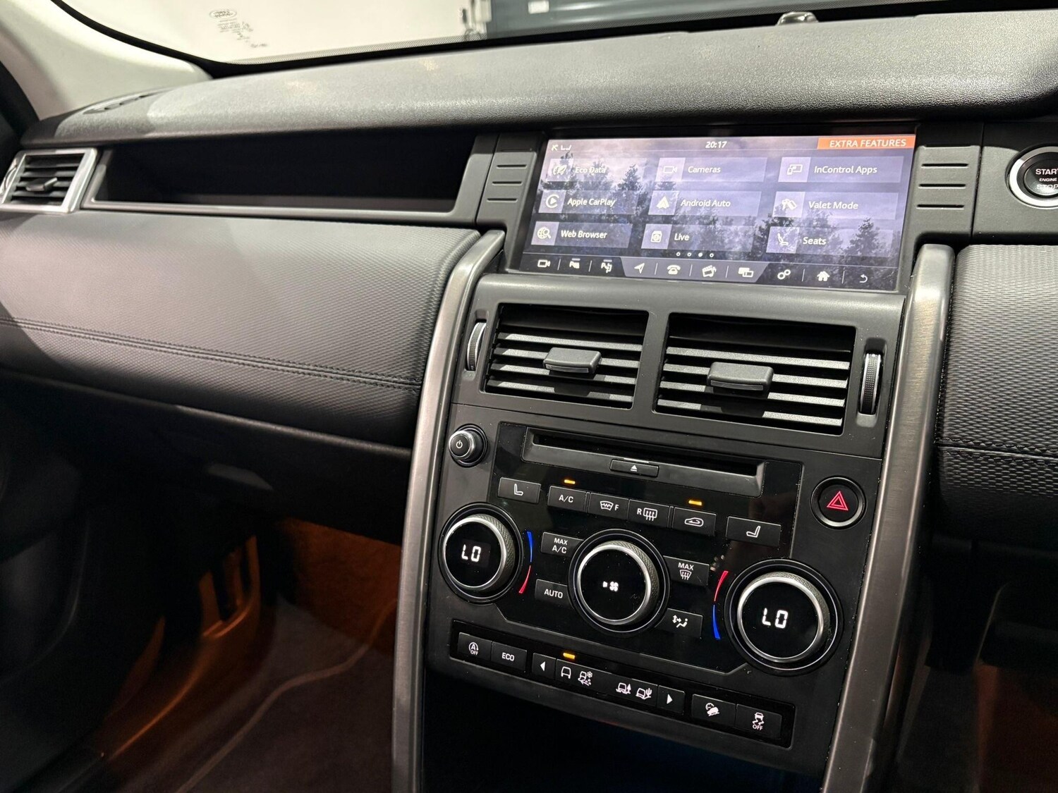 Used Land Rover Discovery Sport 2017 for sale - 76823722: Photo 49