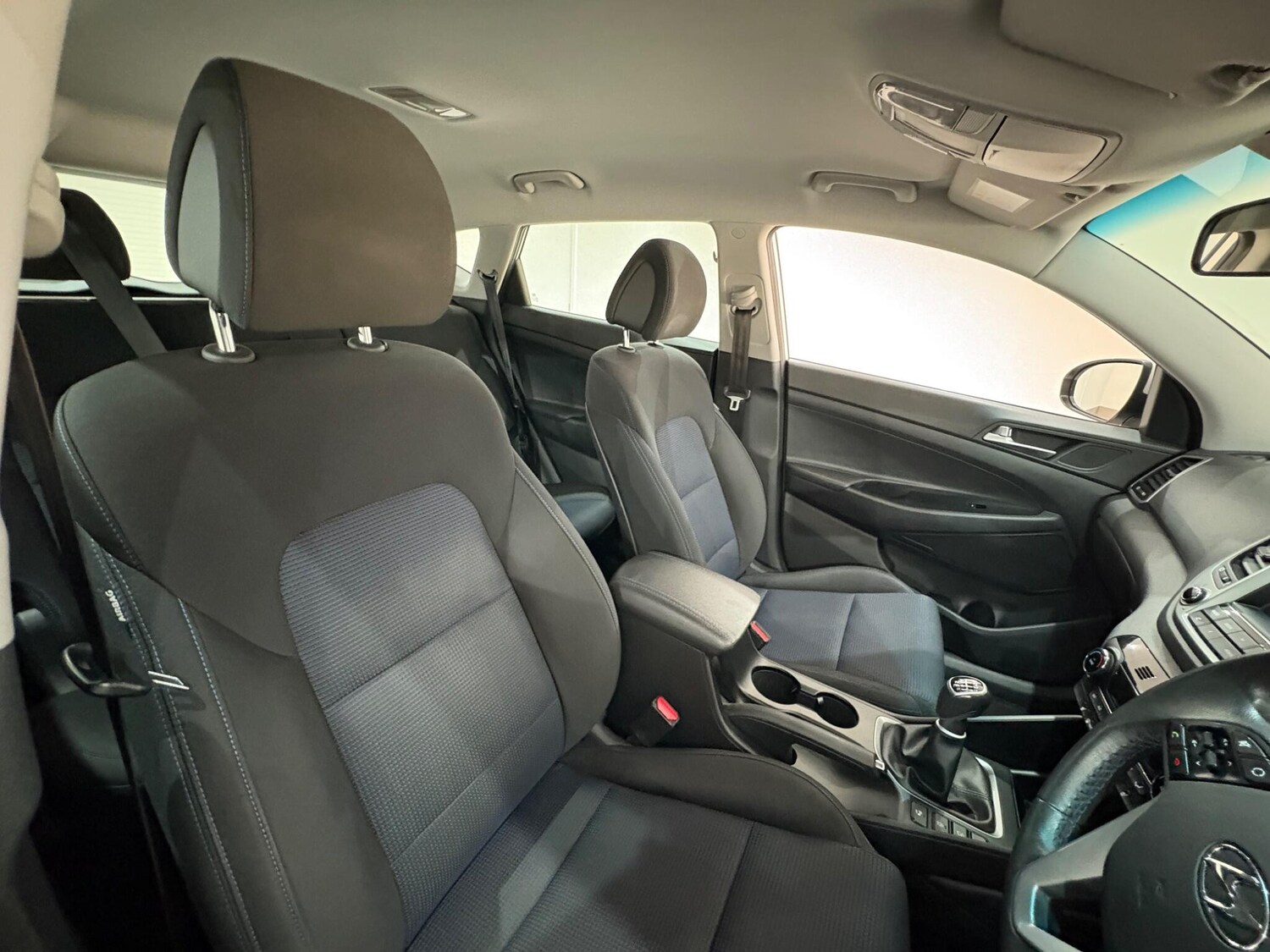 Used Hyundai TUCSON 2017 for sale - 76823428: Photo 11