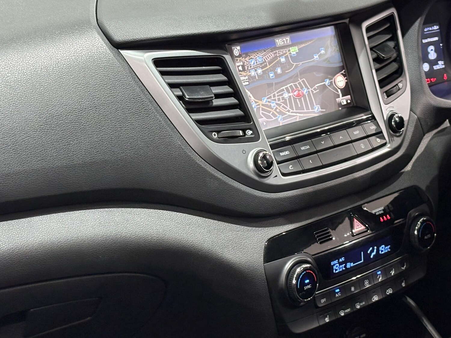 Used Hyundai TUCSON 2017 for sale - 76823428: Photo 22