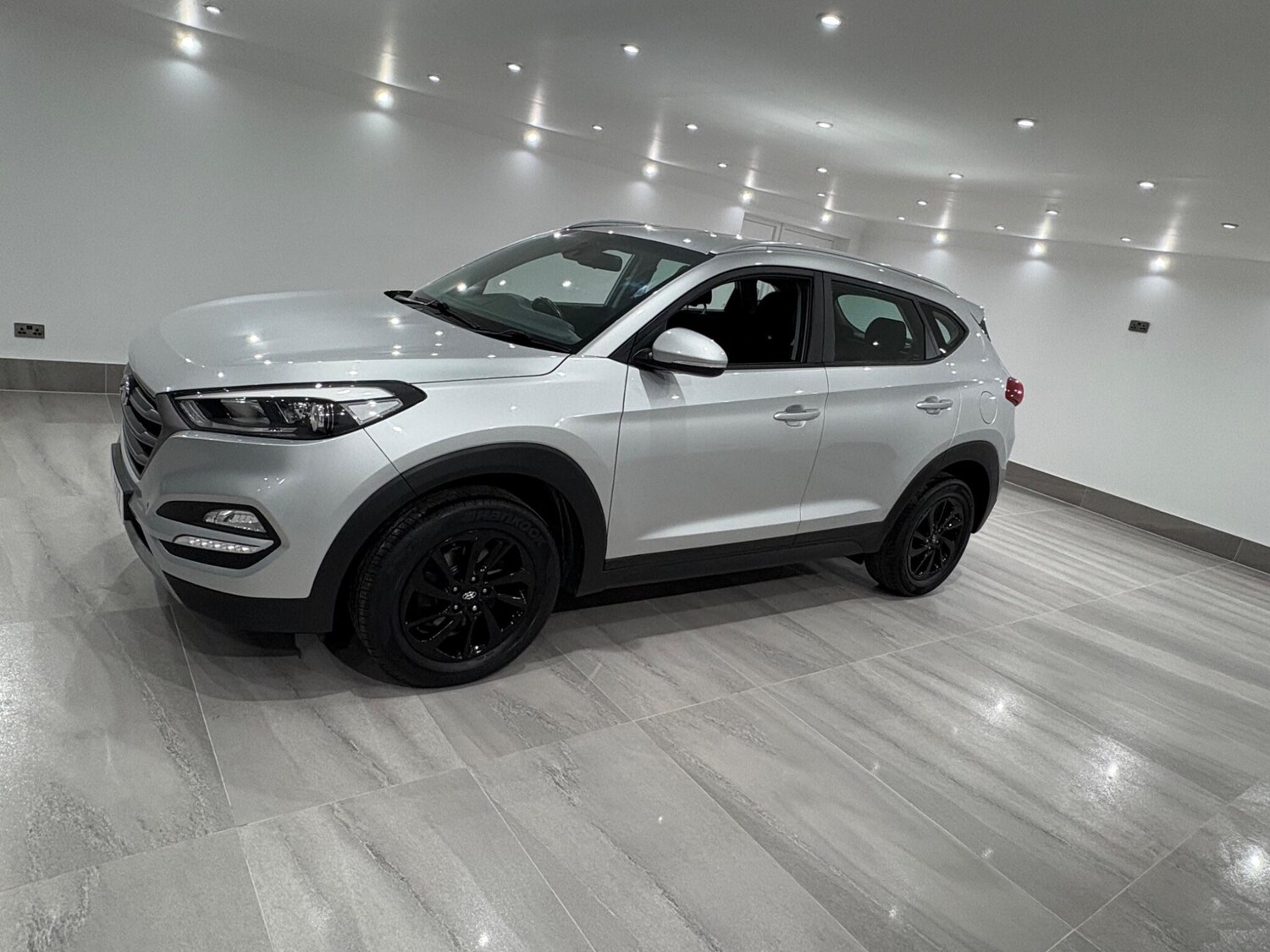 Used Hyundai TUCSON 2017 for sale - 76823428: Photo 41