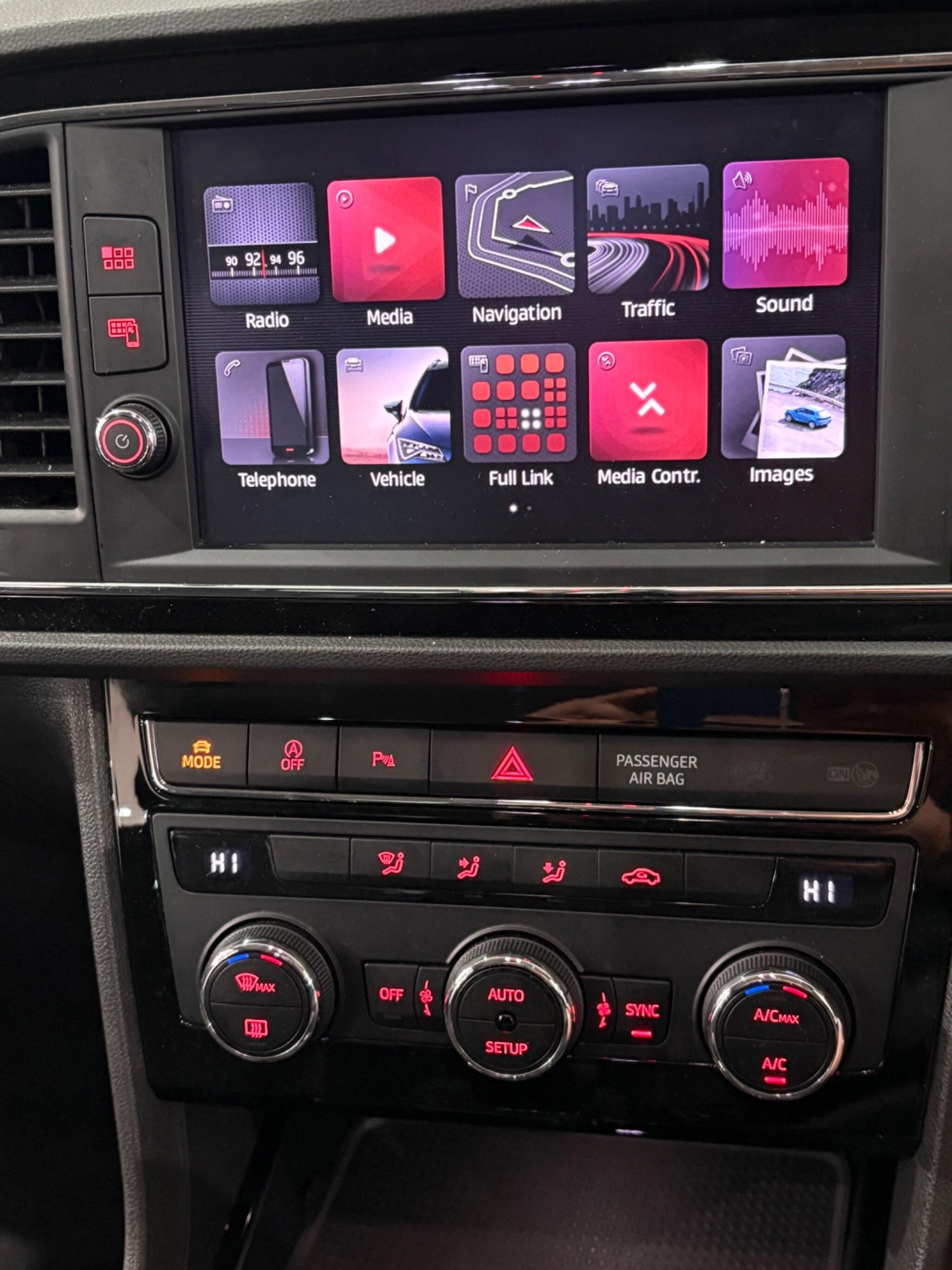 Used SEAT Leon 2019 for sale - 76824850: Photo 29