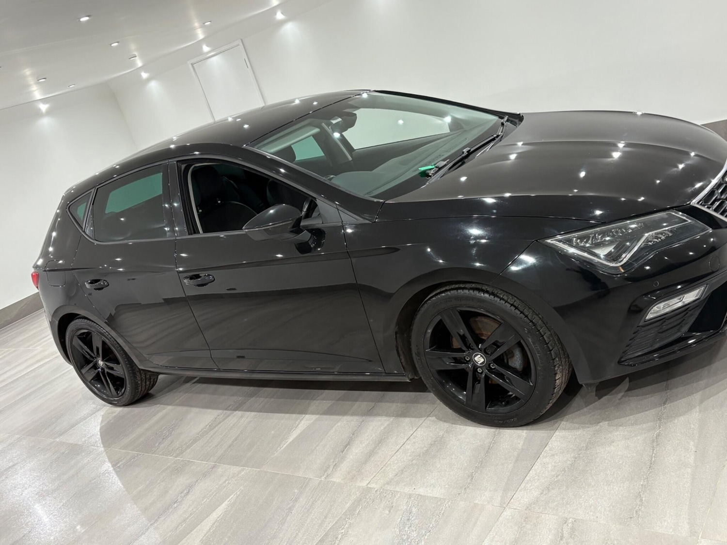 Used SEAT Leon 2019 for sale - 76824850: Photo 7