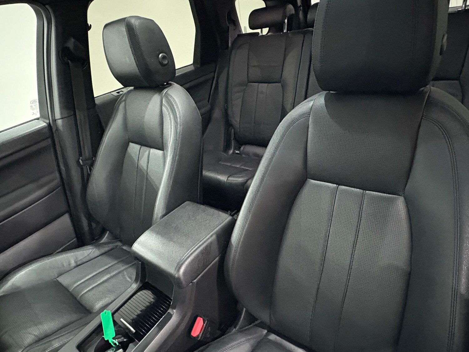 Used Land Rover Discovery Sport 2016 for sale - 76824928: Photo 27