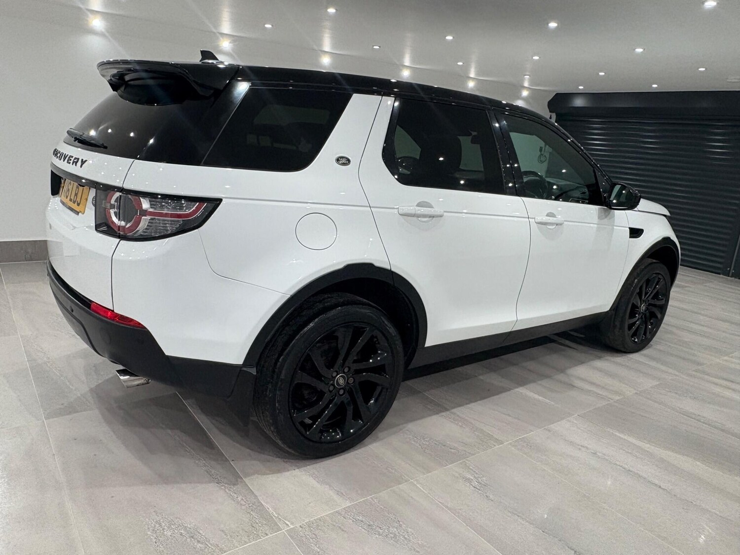Used Land Rover Discovery Sport 2016 for sale - 76824928: Photo 42